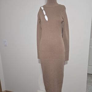 Elegant Tan Knit Dress